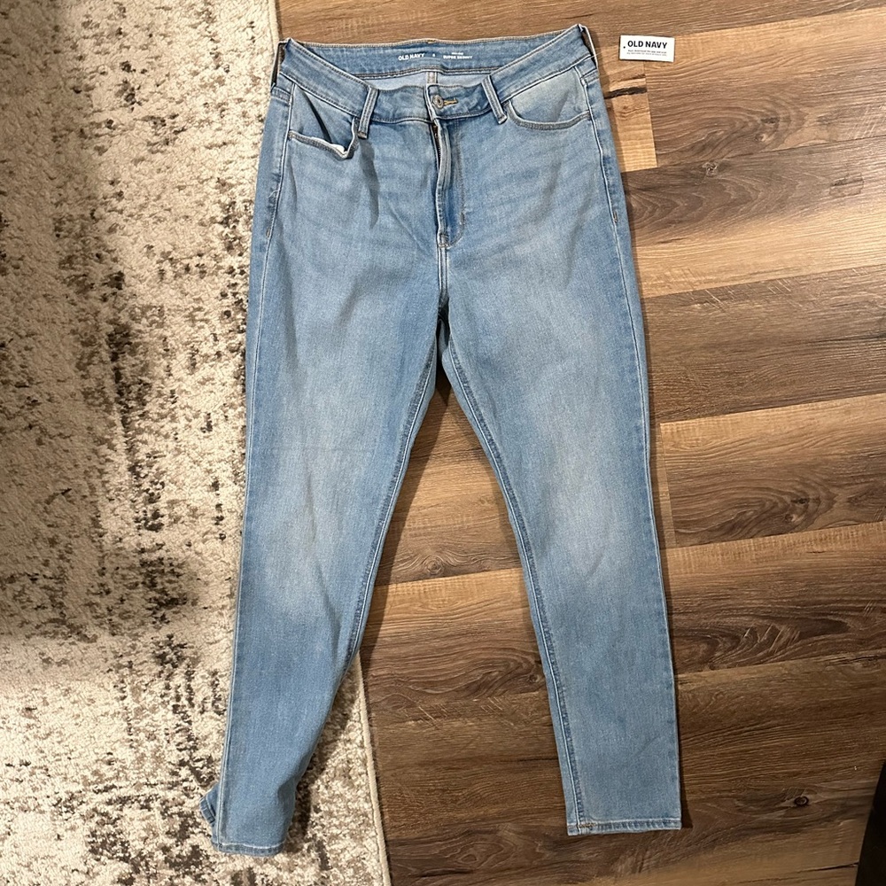NWT Old Navyy Skinny Jeans